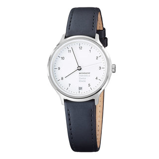 Discontinued I Helvetica Regular, 33mm, schwarze Lederarmbanduhr, MH1.R1210.LB