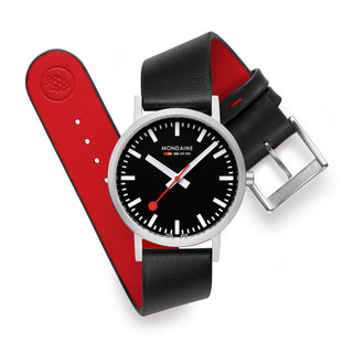 Classic Black Dial, Schwarzes Veganes Traubenleder, 36 mm, Detailansicht von Armband und Schliesse