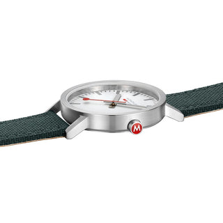 Classic, 40mm, Moderne Park-Grüne Uhr, A660.30360.17SBS, Detailansicht der roten Krone und des Textilarmband