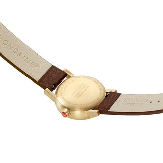 evo2, 30mm, Goldenes Veganes Trauben Leder Uhr, MSE.30112.LGV, Ansicht des Gehäusebodens mit Mondaine Gravur