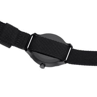 Discontinued I Helvetica Bold, 43mm, schwarze Uhr, Nylonband, MH1.B1221.NB